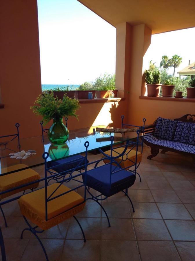Casa Bon' Aria Fronte Mare Sud Sardegna Villa La Maddalena  Eksteriør billede