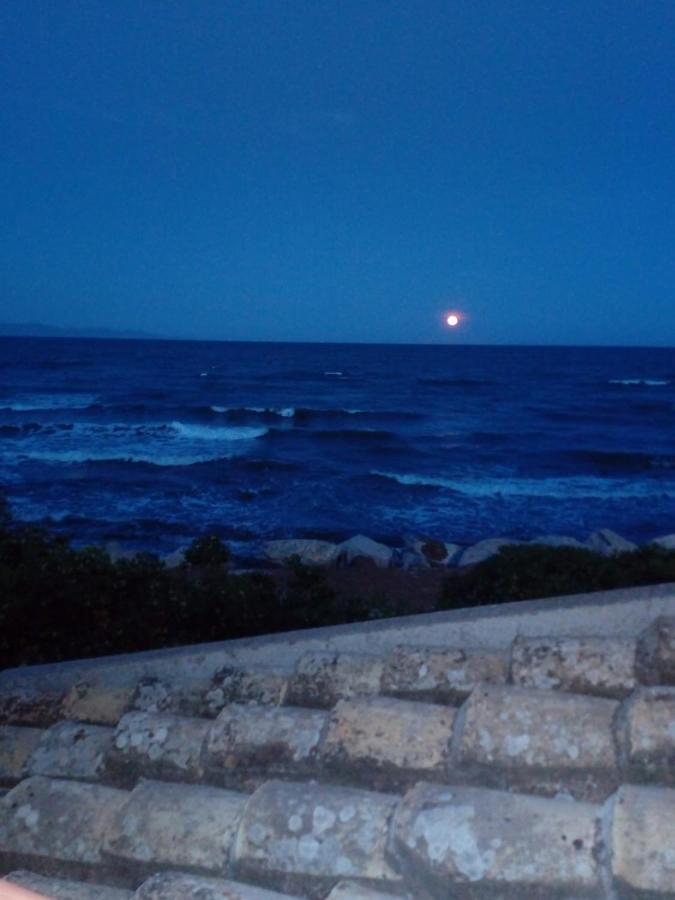 Casa Bon' Aria Fronte Mare Sud Sardegna Villa La Maddalena  Eksteriør billede